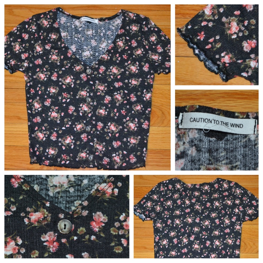 Youth girls Caution to the Wind floral top, size medium